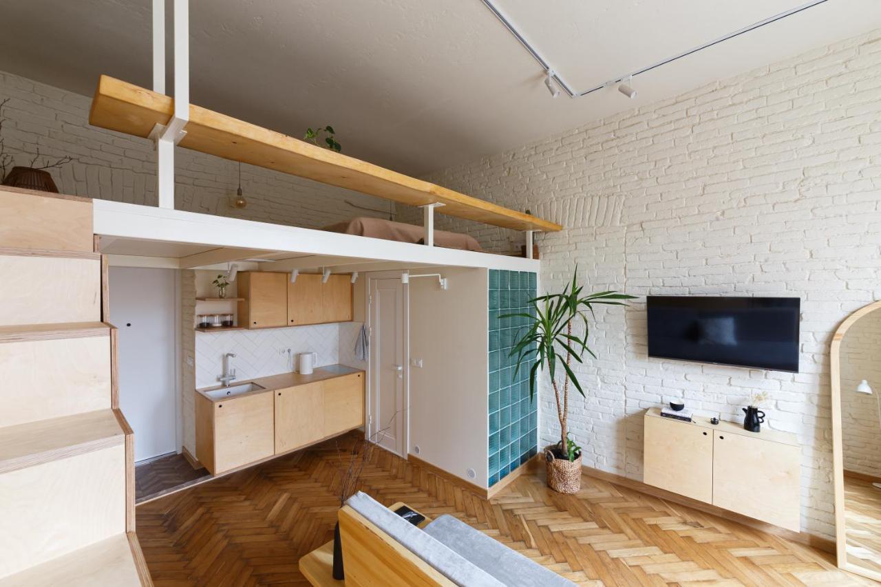 Passage Apartment Ivano Frankivsk Bagian luar foto